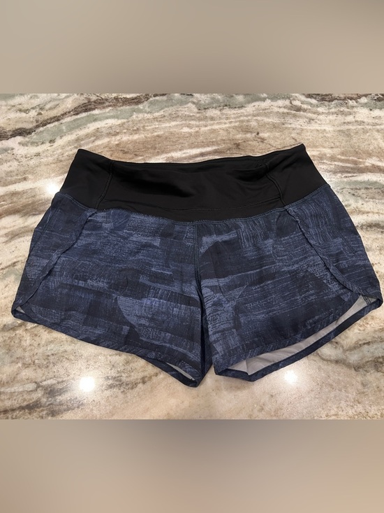 lululemon athletica Pants - RARE lululemon athletica Run Times Short 4-way Stretch 4” LIKE NEW Sz 4